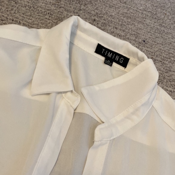 White Blouse - Picture 4 of 4